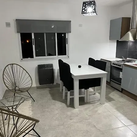 Travel Suites Ezeiza- 5 Pax- Centro Eze- Shoppings A 8 Min Exterior photo