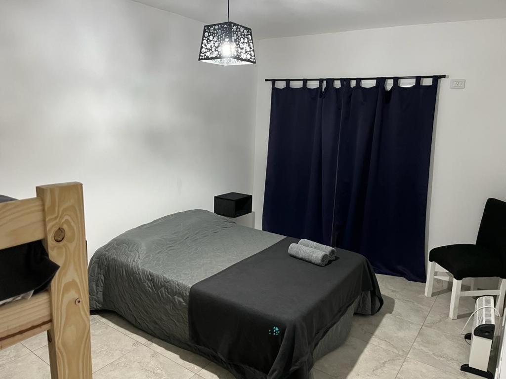 Travel Ezeiza- 5 Pax- Centro Eze- Shoppings A 8 Min Apartment